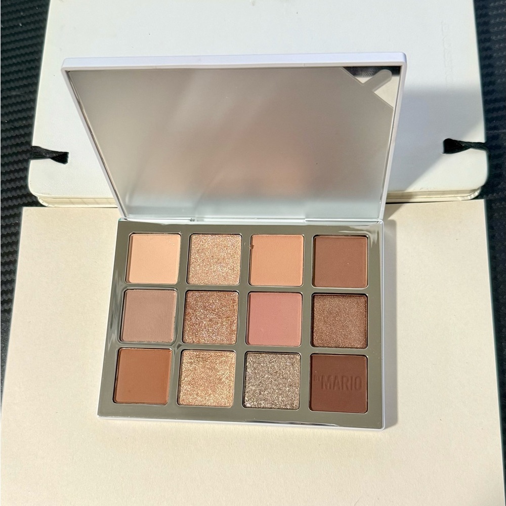 Make up by Mario ethereal eyes eyeshadow palette, BNIB